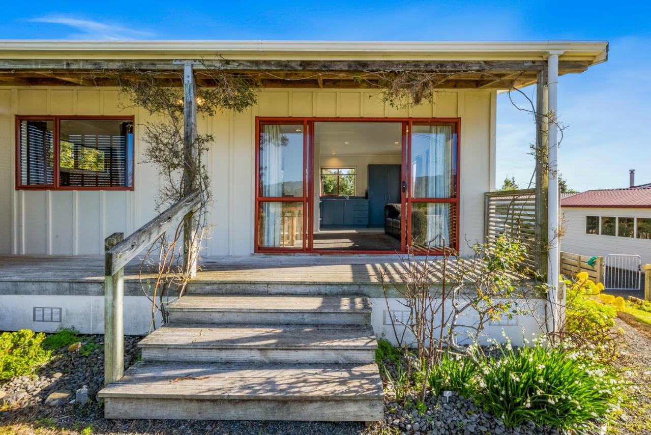 Cottage On Rutherford - Waikanae Holiday Home Exteriör bild
